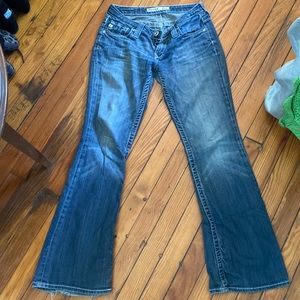 Big Star Jeans size 27R. Sweet Ultra Low Rise. Embroidered pocket details.